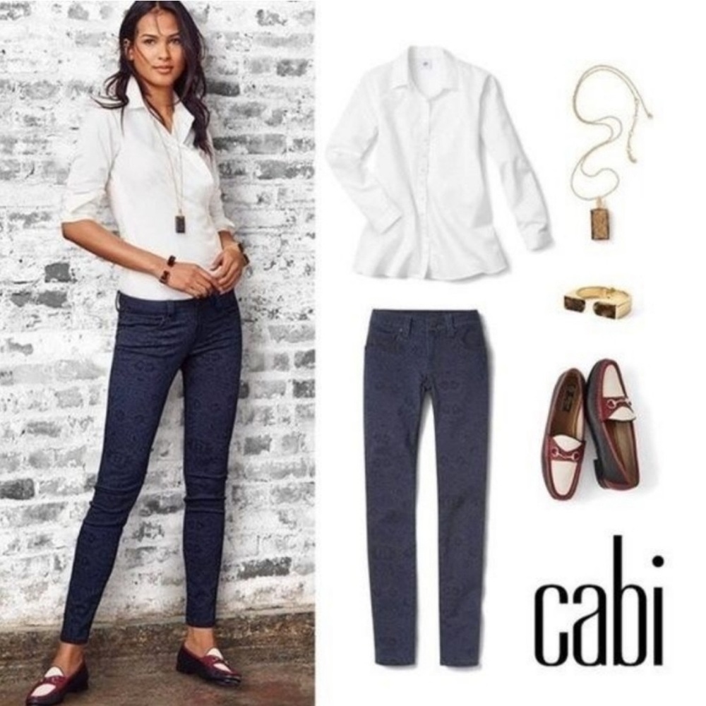Cabi “It’s a Wrap” White Collared Shirt – Versatile Styling